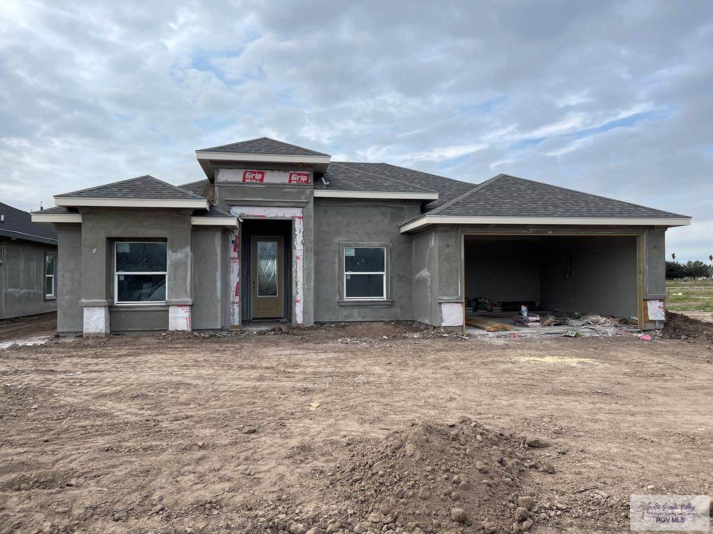462 Marcelo St - Photo 1