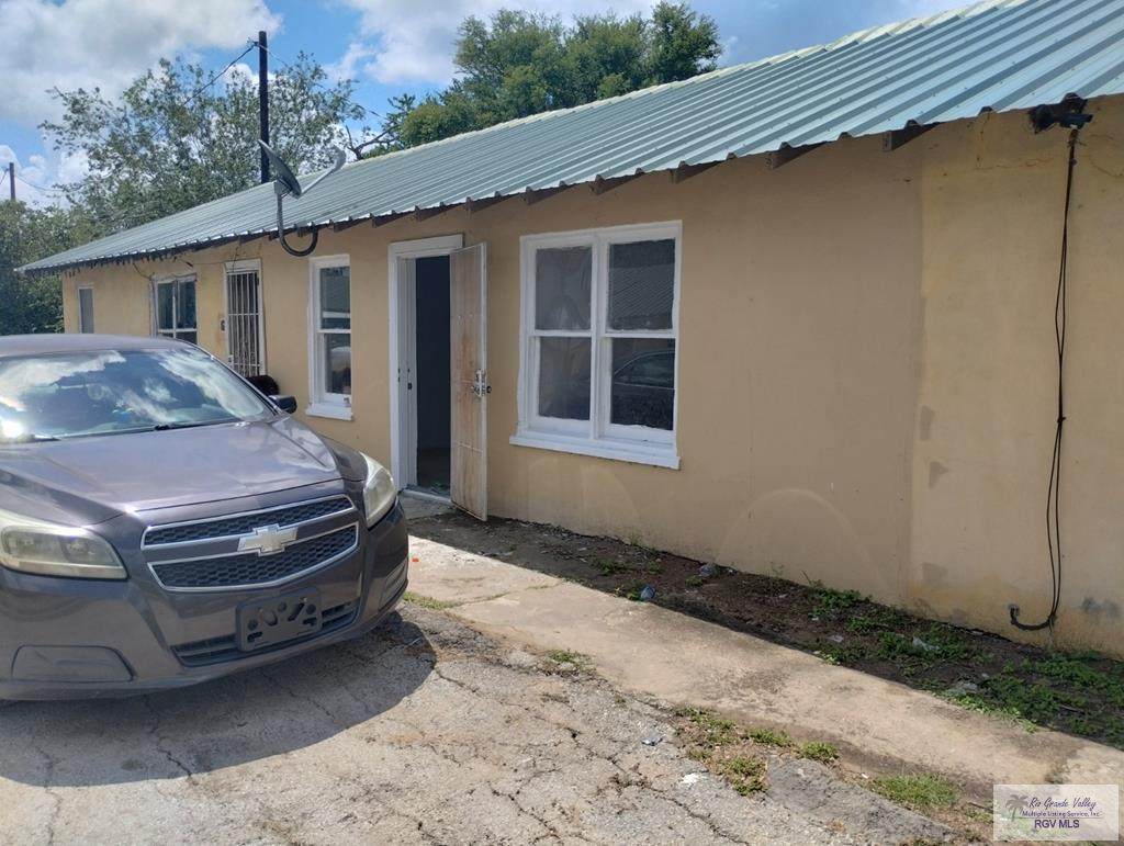 110 Arroyo Blvd - Photo 1