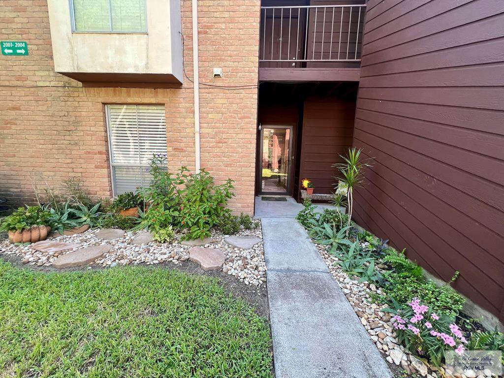 4601 Carmen Ave. - Photo 1