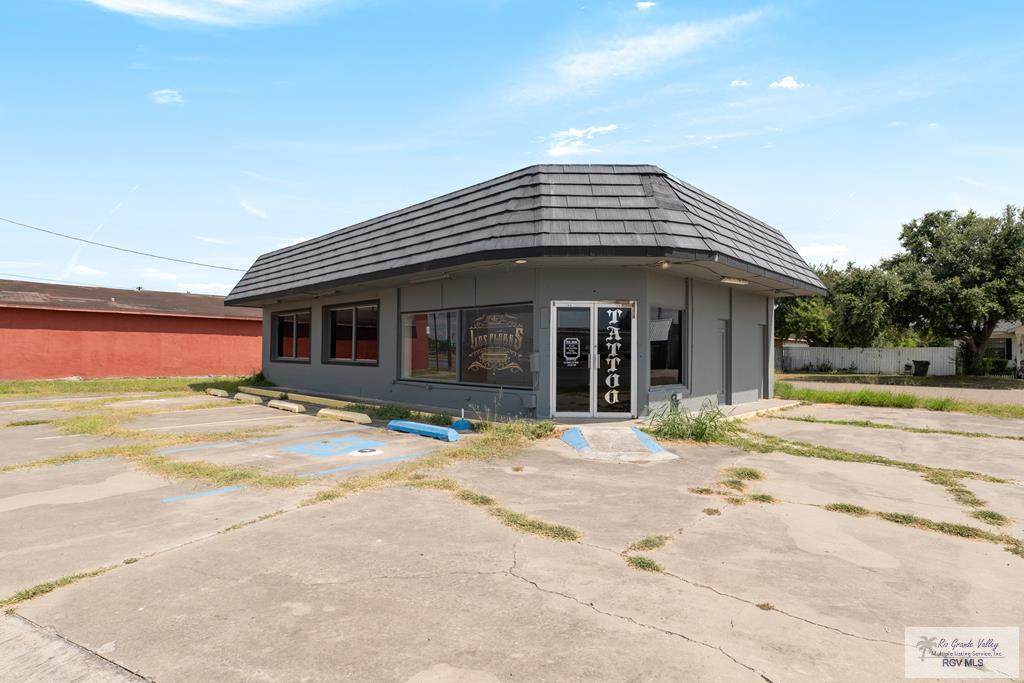 320 Hwy 83 - Photo 1