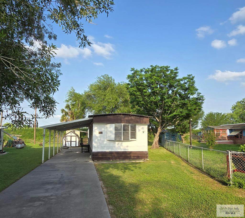 600 Palmera Dr. - Photo 1