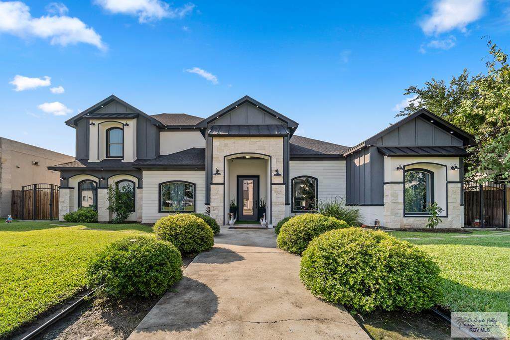 5012 Indian Shore Dr. - Photo 1
