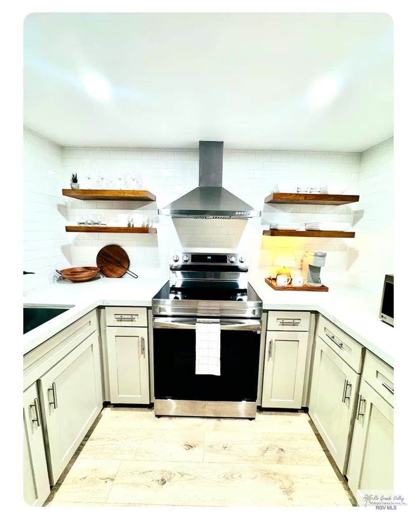 95 Poinciana Dr - Photo 1