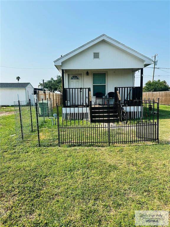 159 Rodriguez Ave. - Photo 1