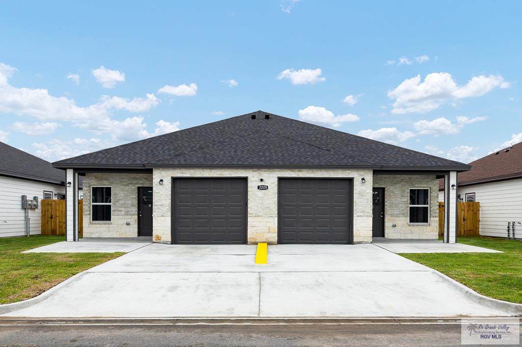 2228 Valley Circle - Photo 1