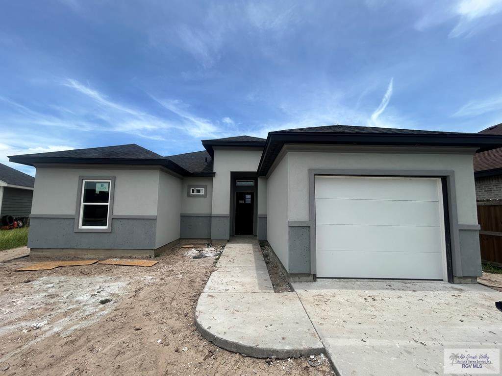 9910 Hawk Dr - Photo 1