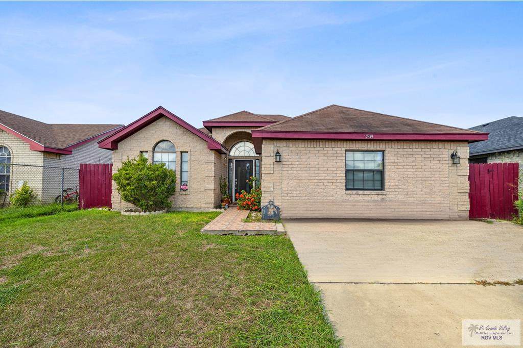 5819 Linares - Photo 1