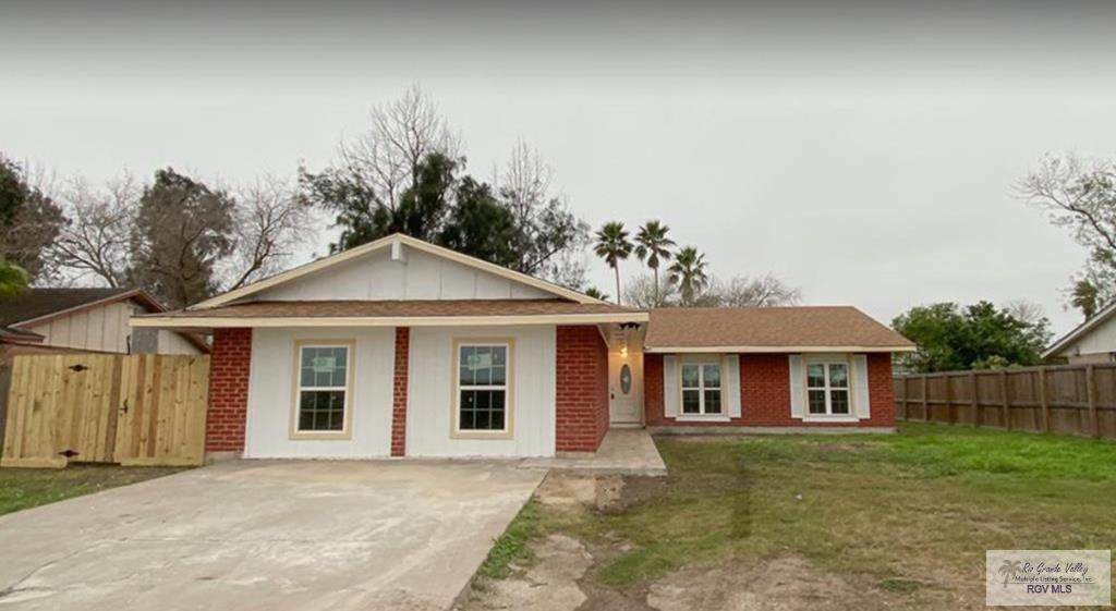 55 Alberta Dr. - Photo 1