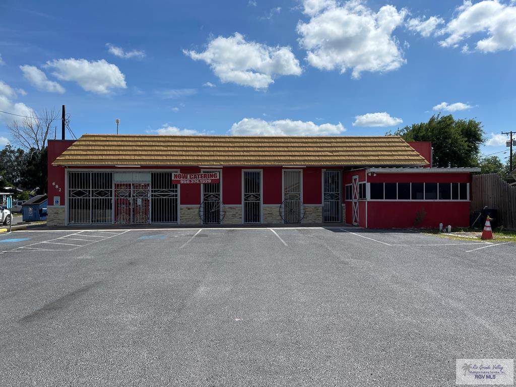 682 Stenger St. - Photo 1