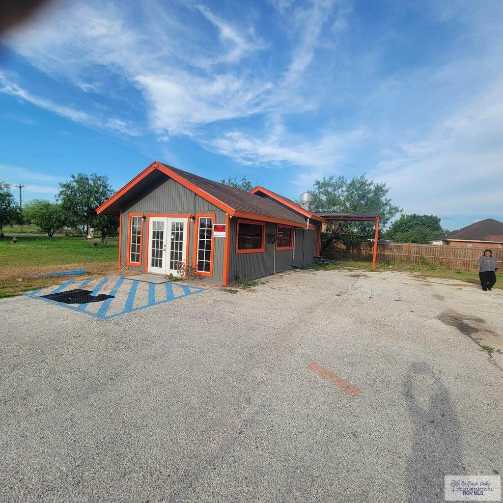 3307 Dakota Ave. - Photo 1