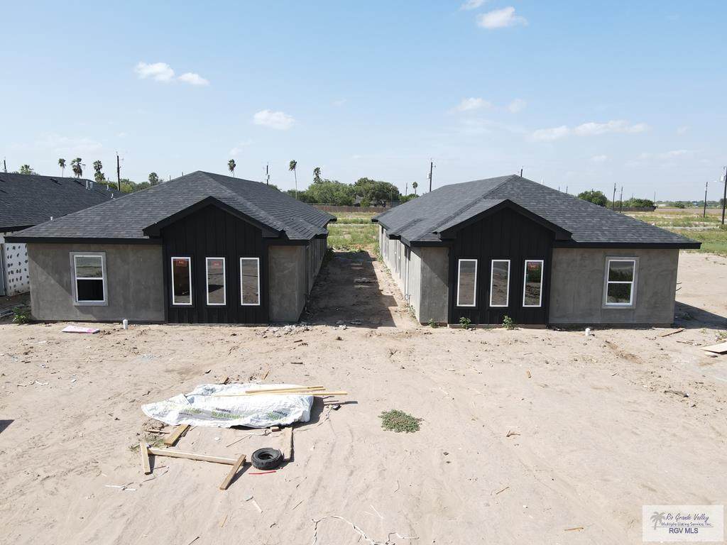 205 Royal Palm Dr - Photo 1