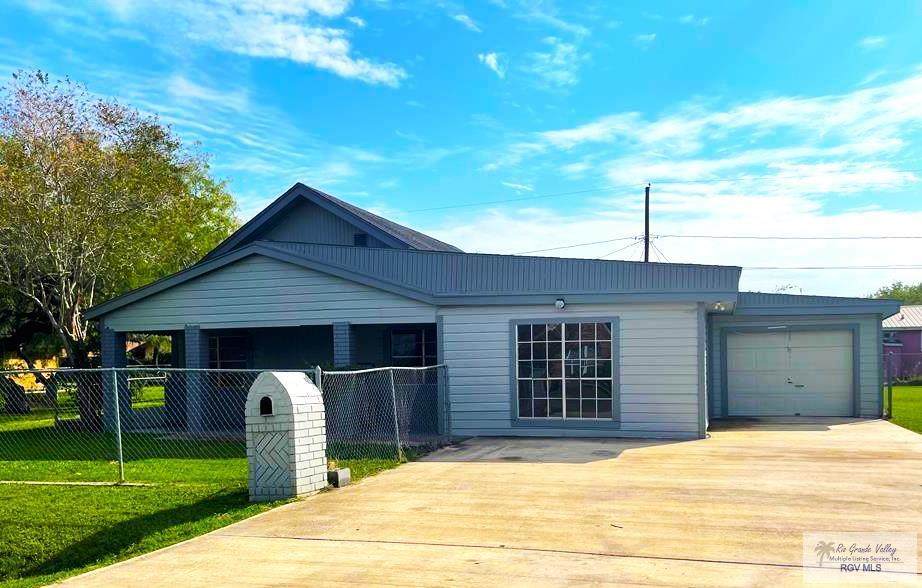 113 Jesus R. Cruz St. - Photo 1