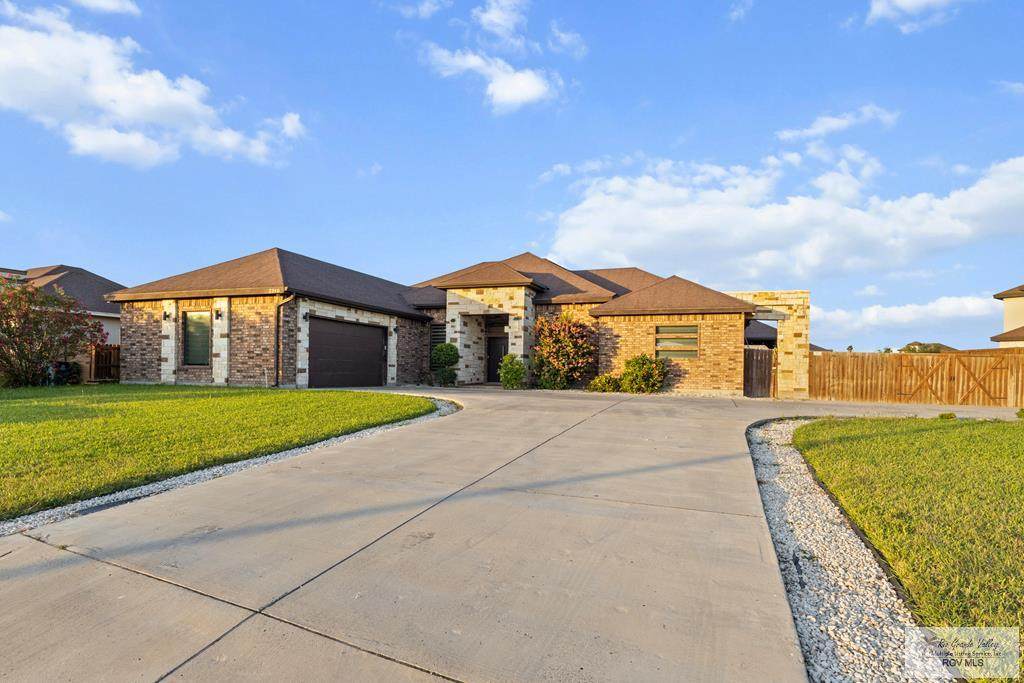 2540 Los Portales Dr. - Photo 1