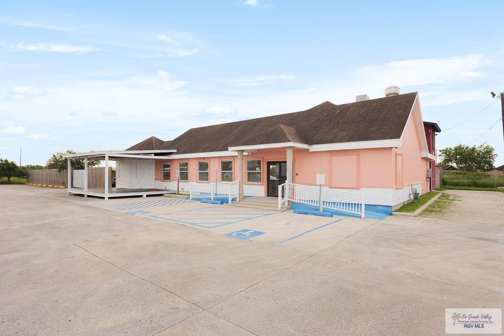 5550 Padre Island Hwy. - Photo 1