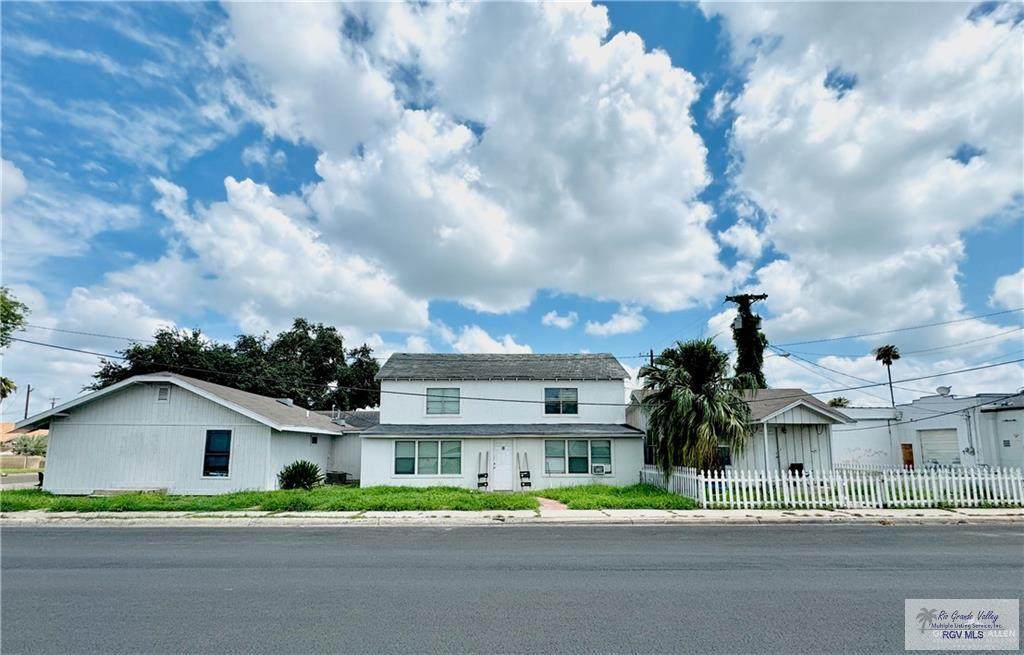 220 5TH ST. - Photo 1