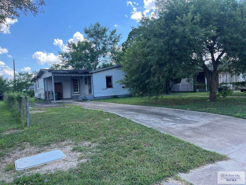 435 Riverside Blvd. - Photo 1