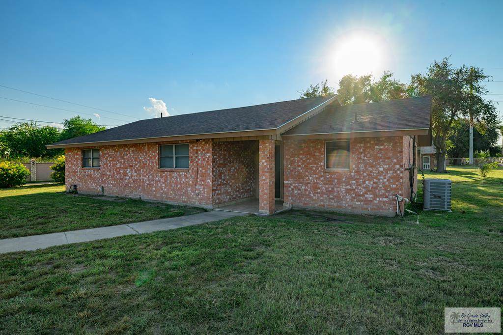 1717 Belinda Cir. - Photo 1