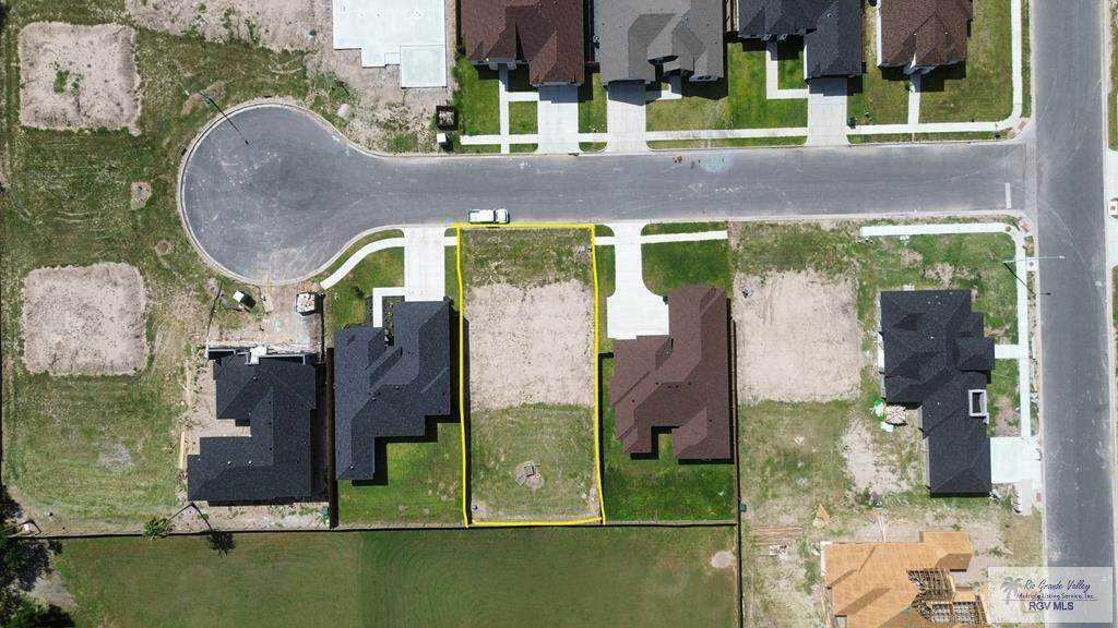 1814 Lasso Ln - Photo 1