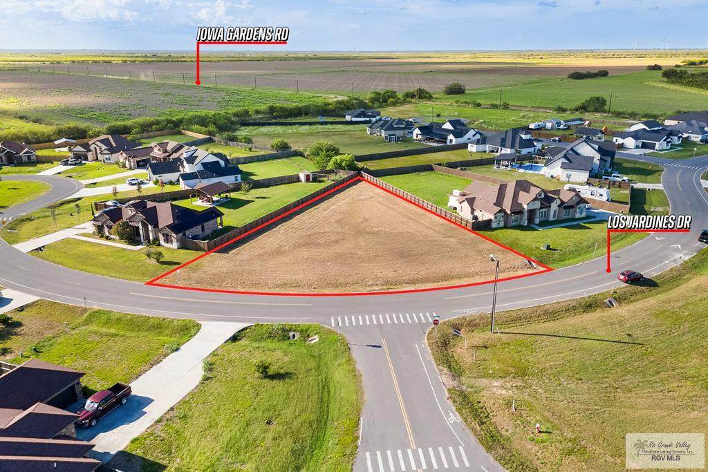 00 Los Jardines Dr - Photo 1