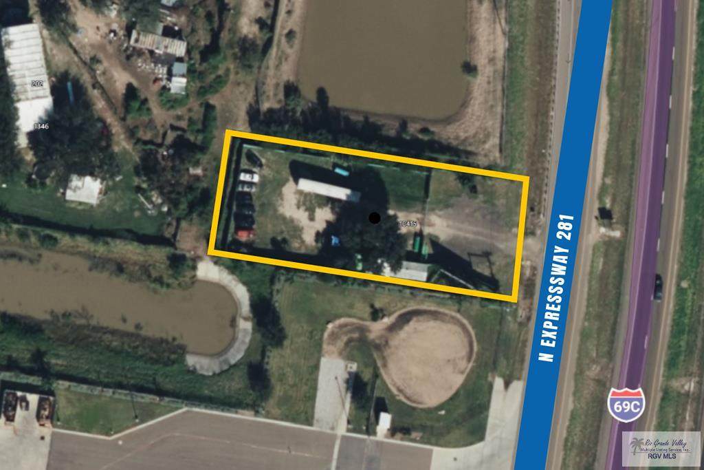 10415 Expressway 281 - Photo 1