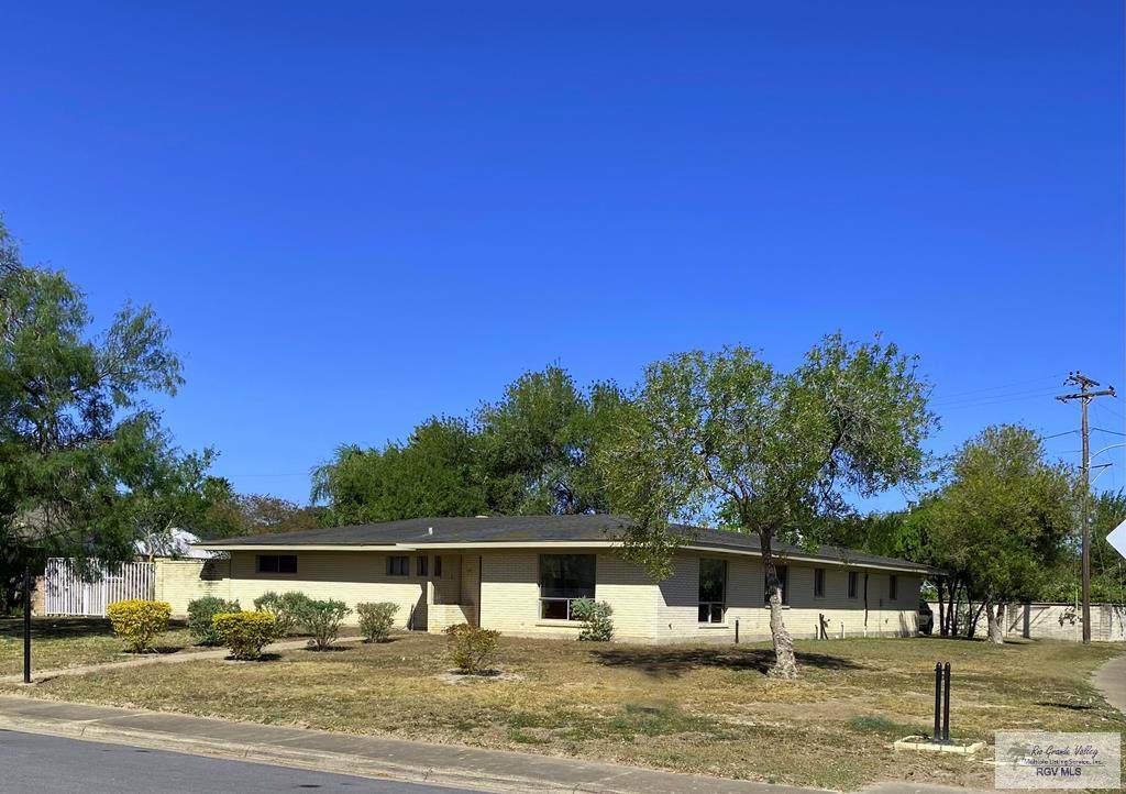 1185 Sycamore Dr. - Photo 1