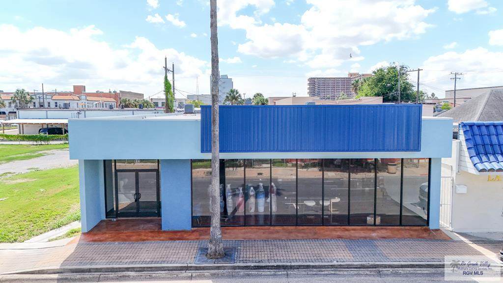 832 Adams St. - Photo 1