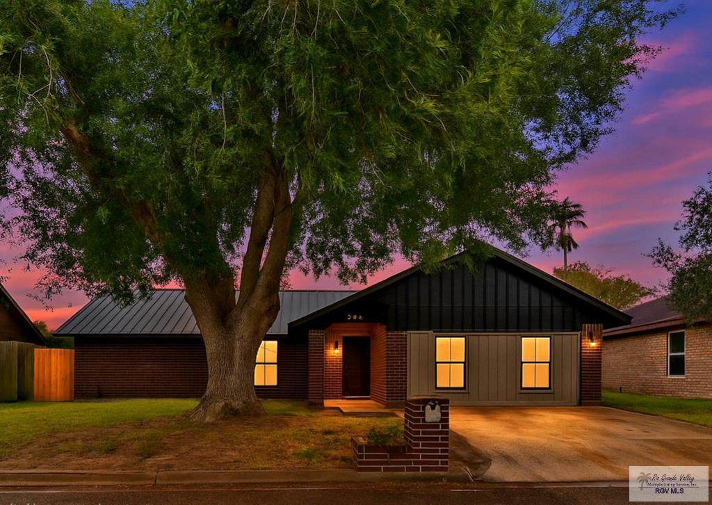 206 Dominion Dr. - Photo 1