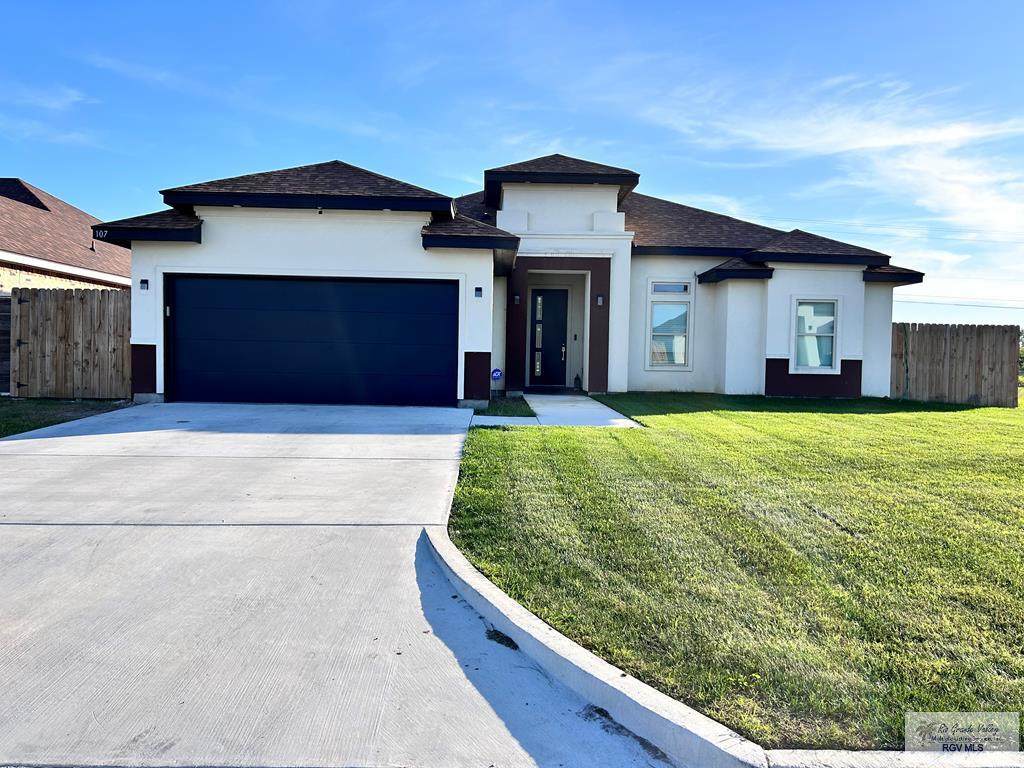 107 Brooks Circle South - Photo 1