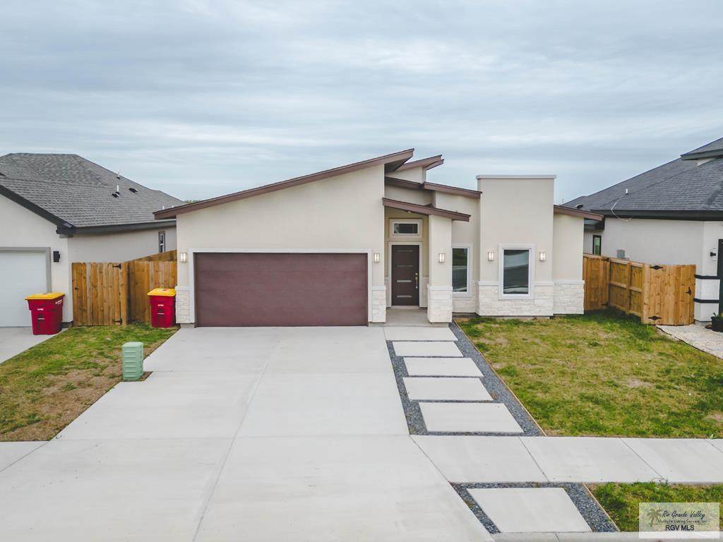 2612 Elyssa Dr - Photo 1