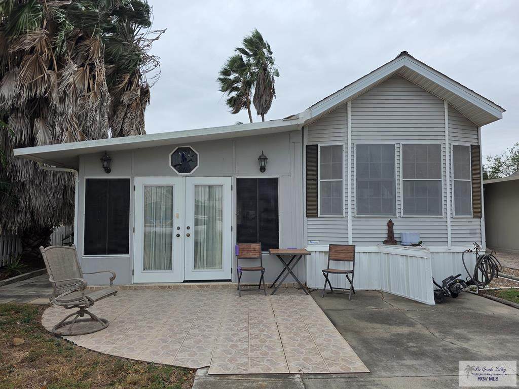 202 Mississippi River Blvd. - Photo 1