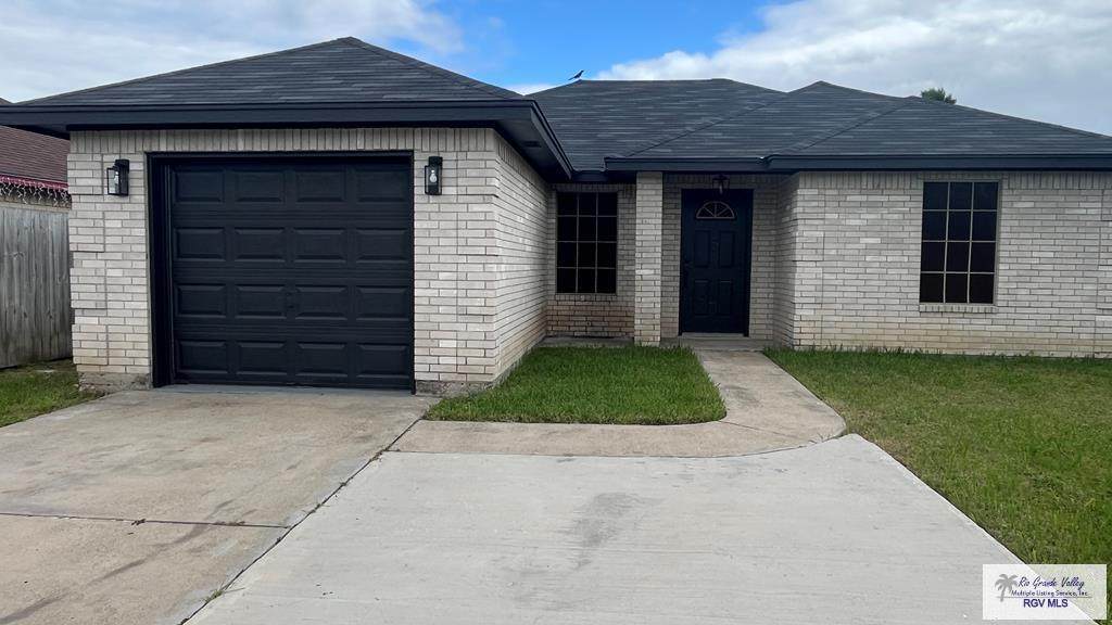 543 Guayava Ln. - Photo 1