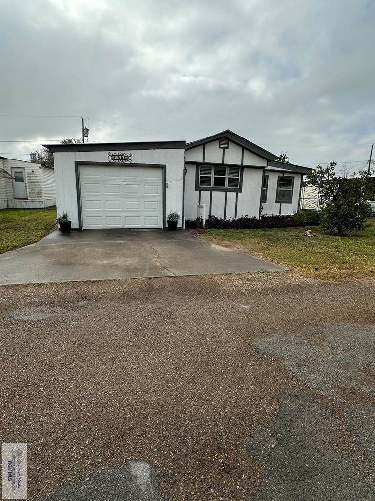 14666 Oak St. - Photo 1