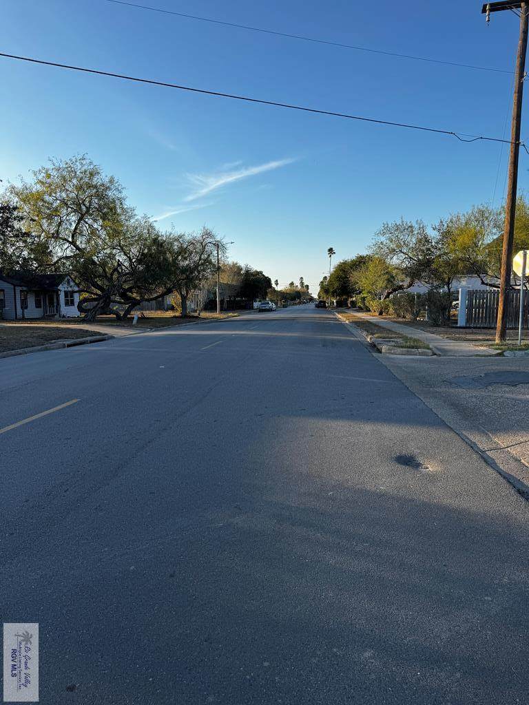 https://bt-photos.global.ssl.fastly.net/harlingen/orig_boomver_1_29771691-2.jpg