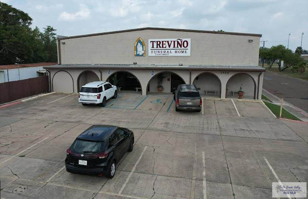 1955 Southmost Rd. - Photo 1