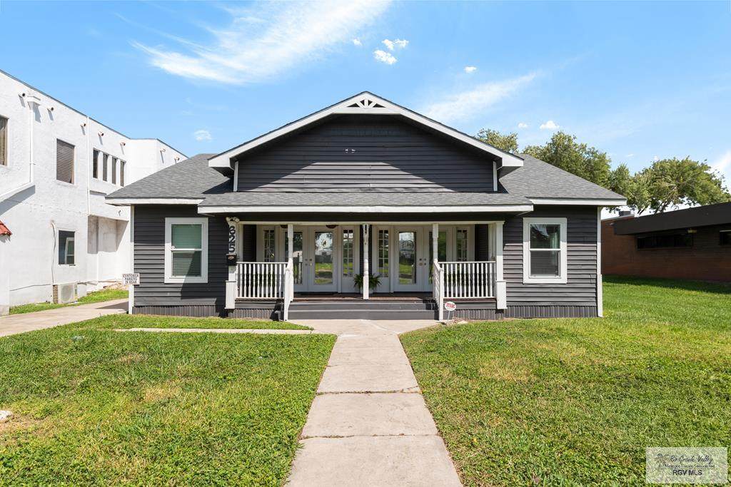 625 Sam Houston - Photo 1