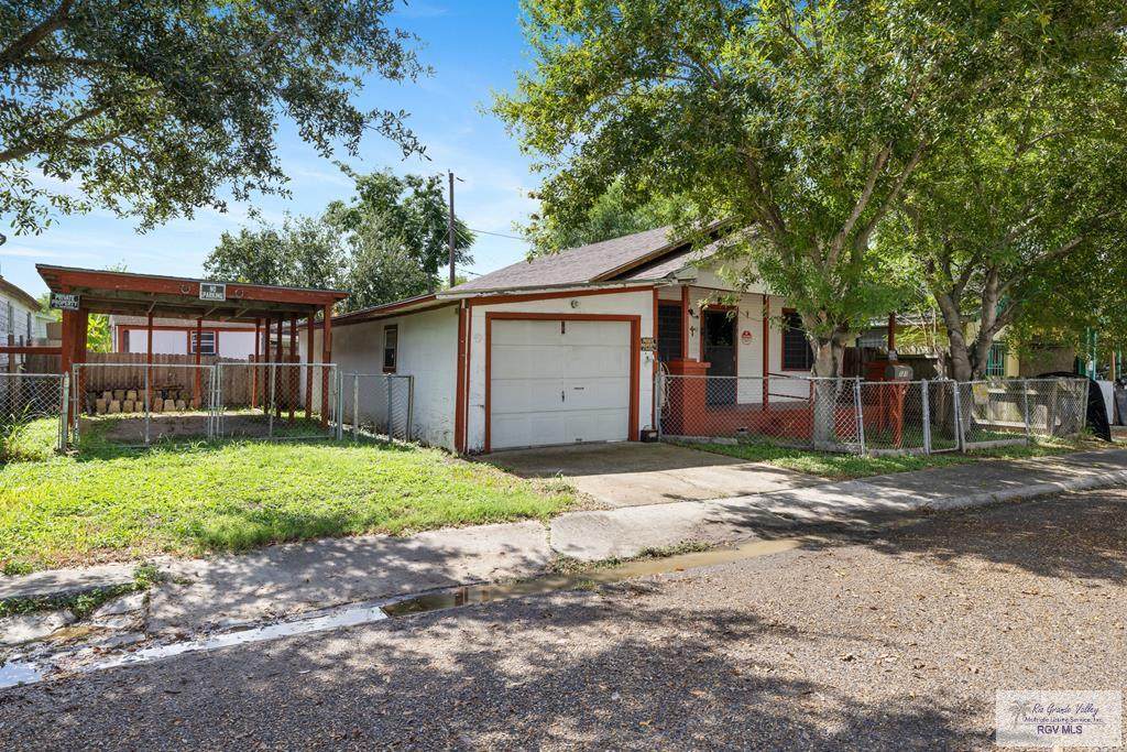 121 Marion St. - Photo 1
