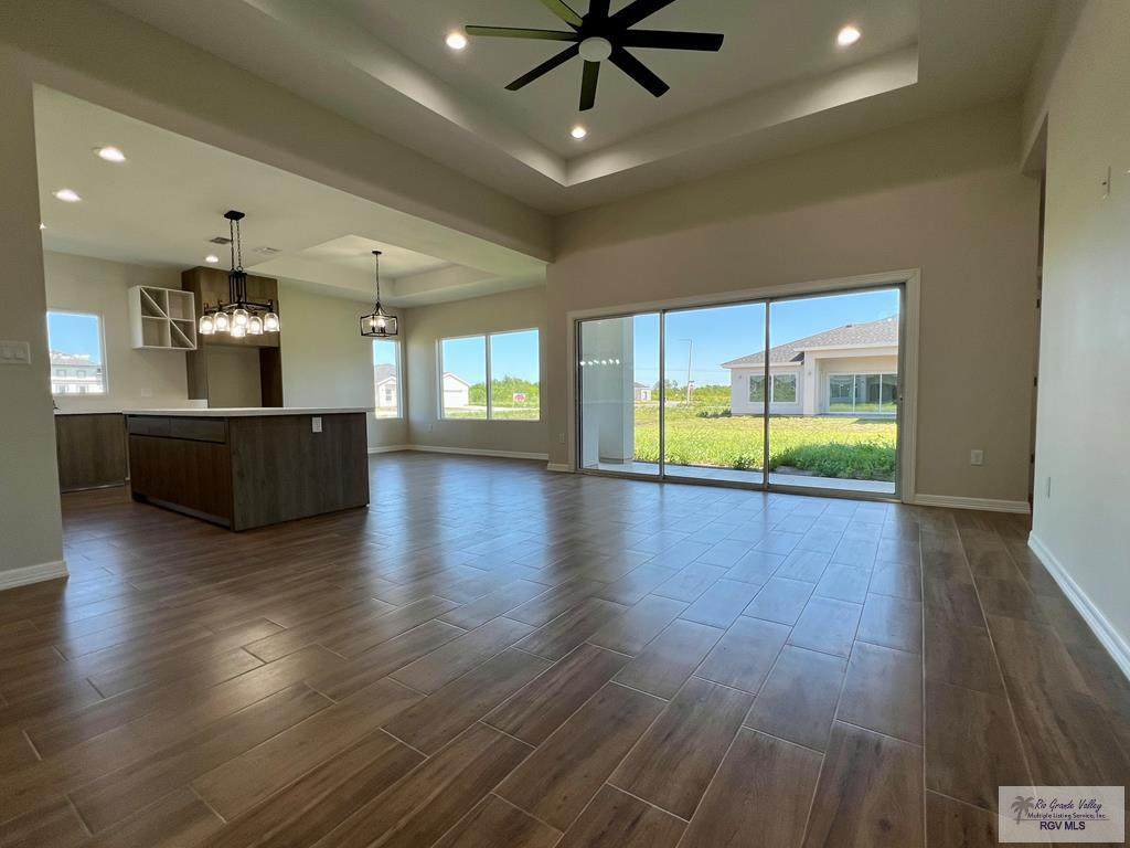 5105 Red River Cir - Photo 1