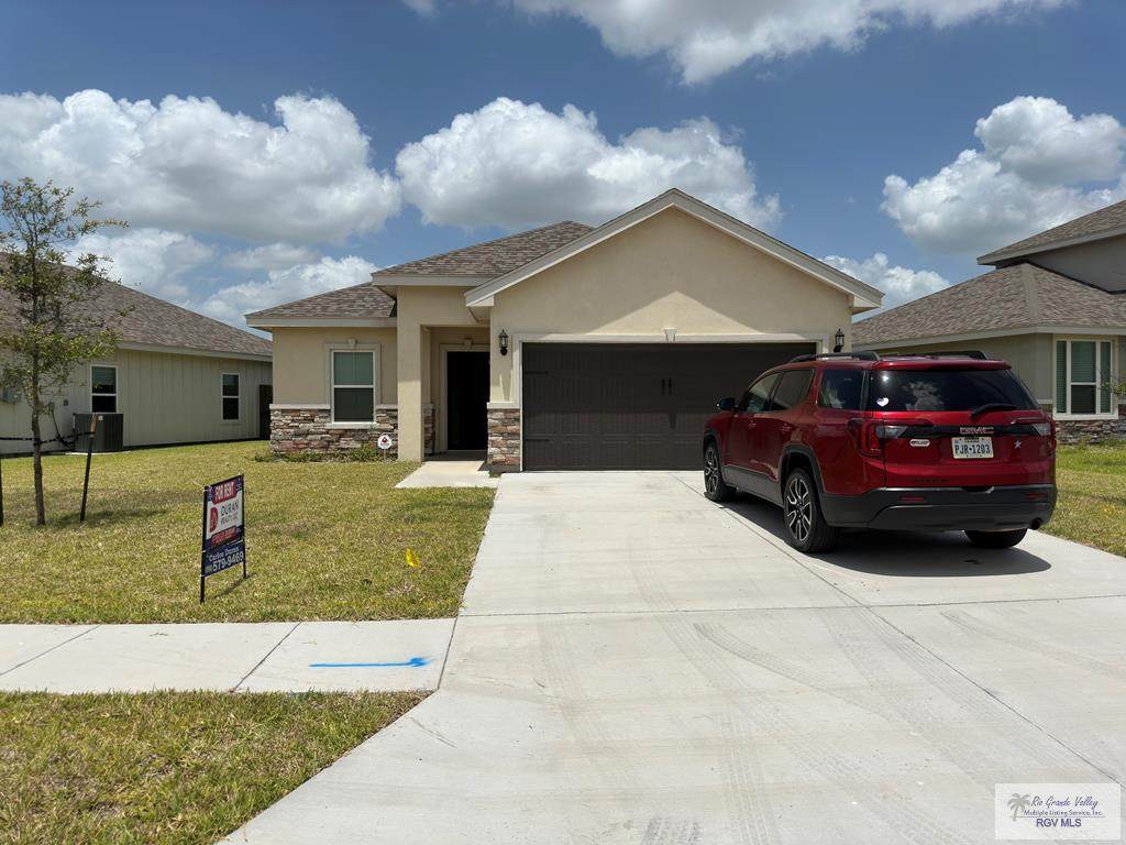 2032 Grove Ln - Photo 1