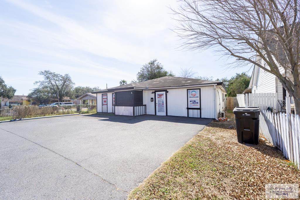 403 Pike Blvd. - Photo 1