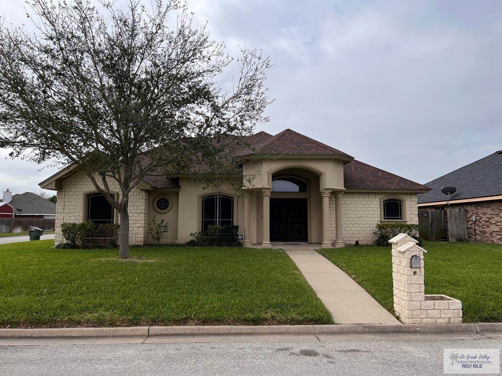 1626 Christian Cir - Photo 1