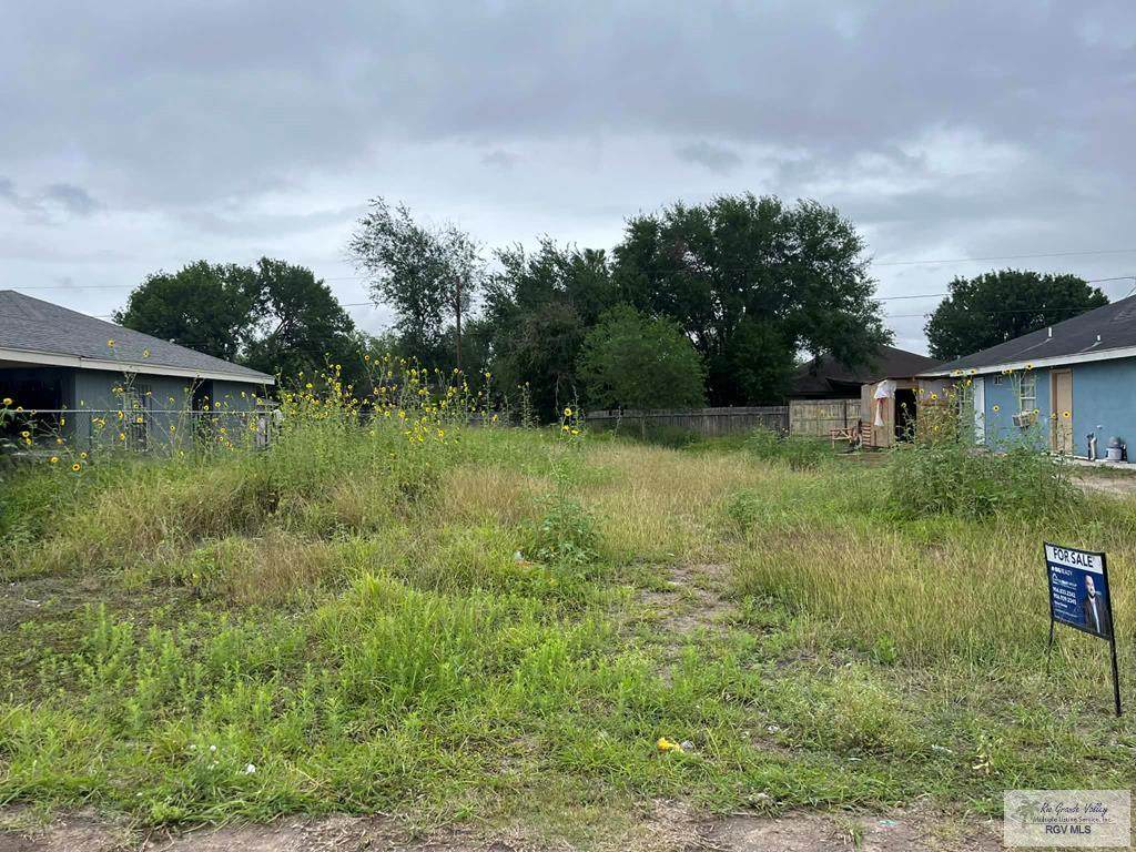 730 Hernandez Dr - Photo 1