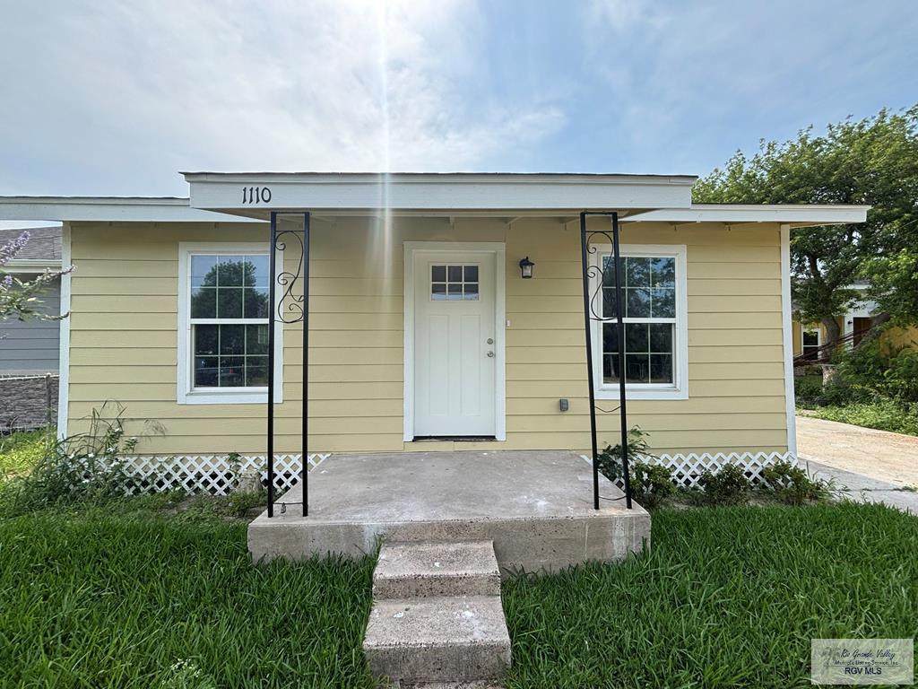 1110 3RD ST. - Photo 1