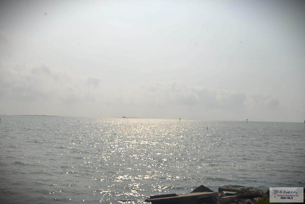 https://bt-photos.global.ssl.fastly.net/harlingen/orig_boomver_1_29776095-2.jpg