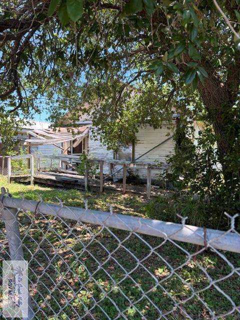 919 Heidrick Ave - Photo 1
