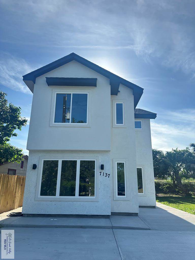 7137 Calles Avenue - Photo 1