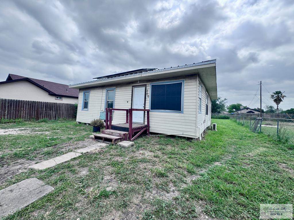 706 A St. - Photo 1