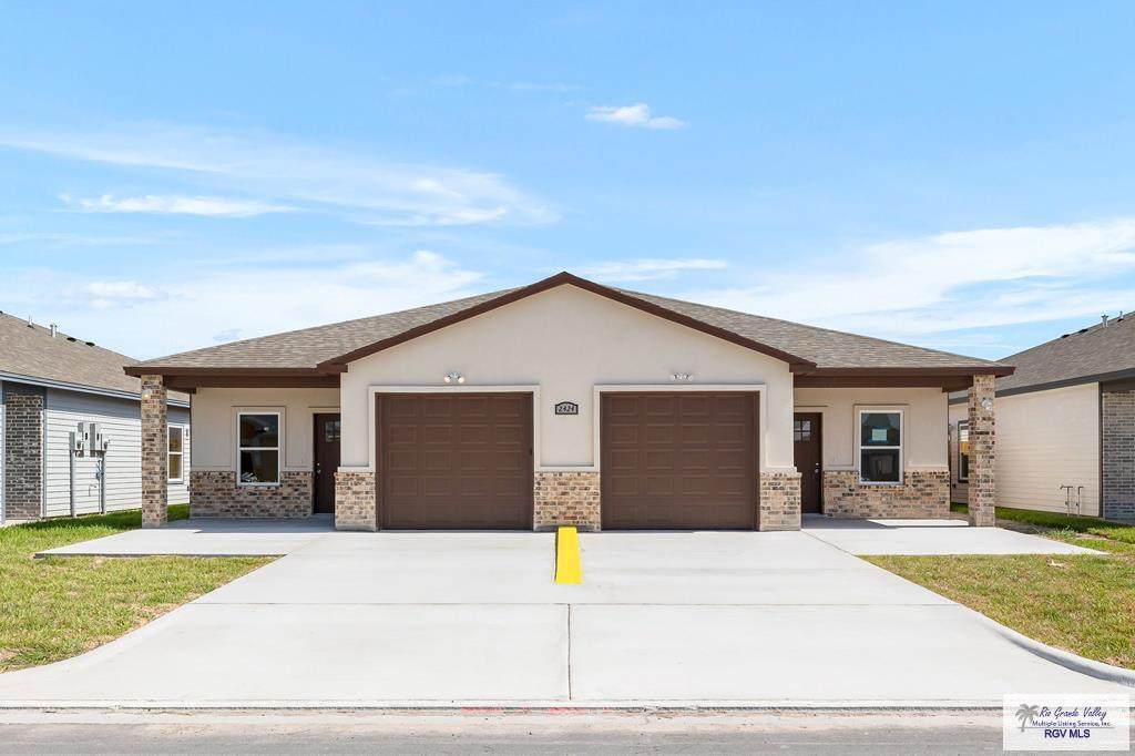 2424 Valley Circle - Photo 1