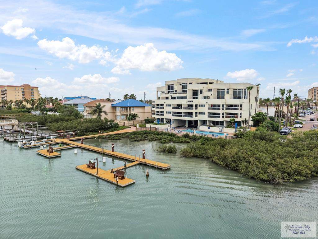 4501 Laguna Blvd. - Photo 1