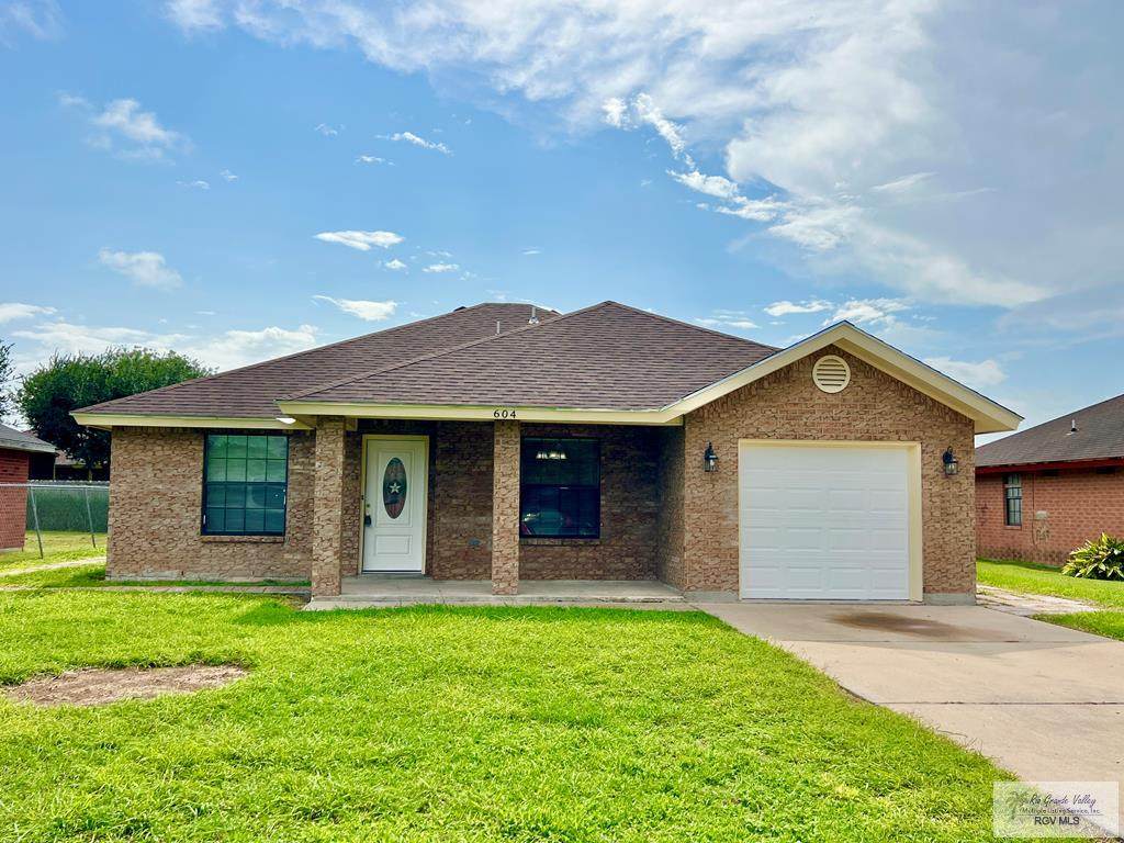 604 Bougainvillea Dr. - Photo 1