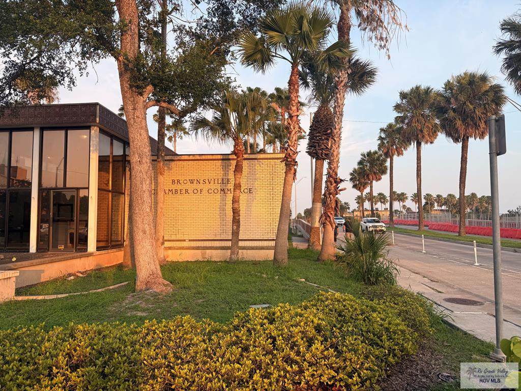 1600 University Blvd. - Photo 1